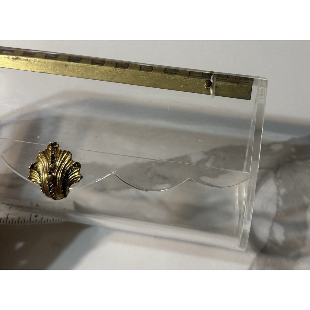 Vintage Lucite Acrylic Clutch Hinged Scalloped Edge handbag 1950s clear plastic - Picture 10 of 11
